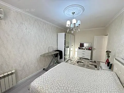 Satılır 3 otaqlı köhnə tikili 75 m²