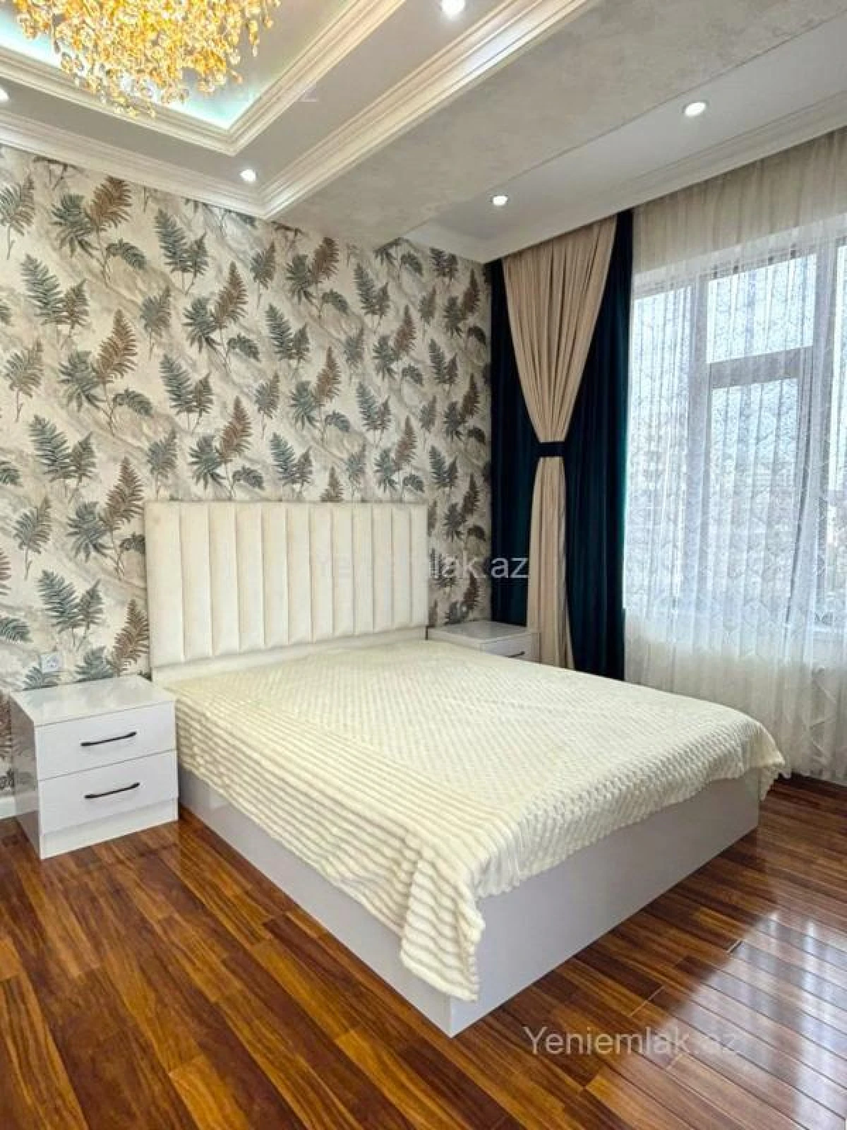 Satılır 3 otaqlı yeni tikili 80 m²