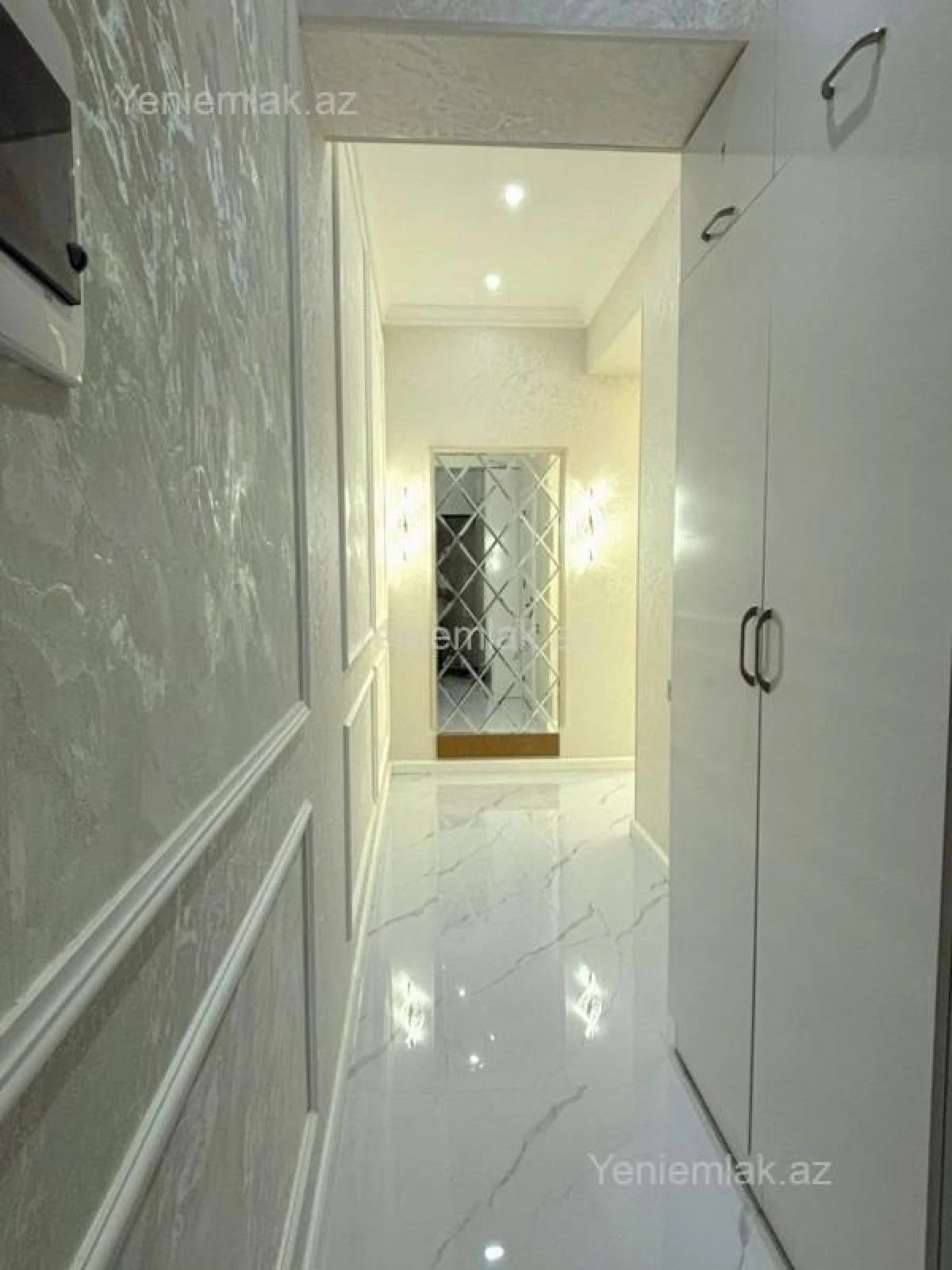 Satılır 3 otaqlı yeni tikili 80 m²