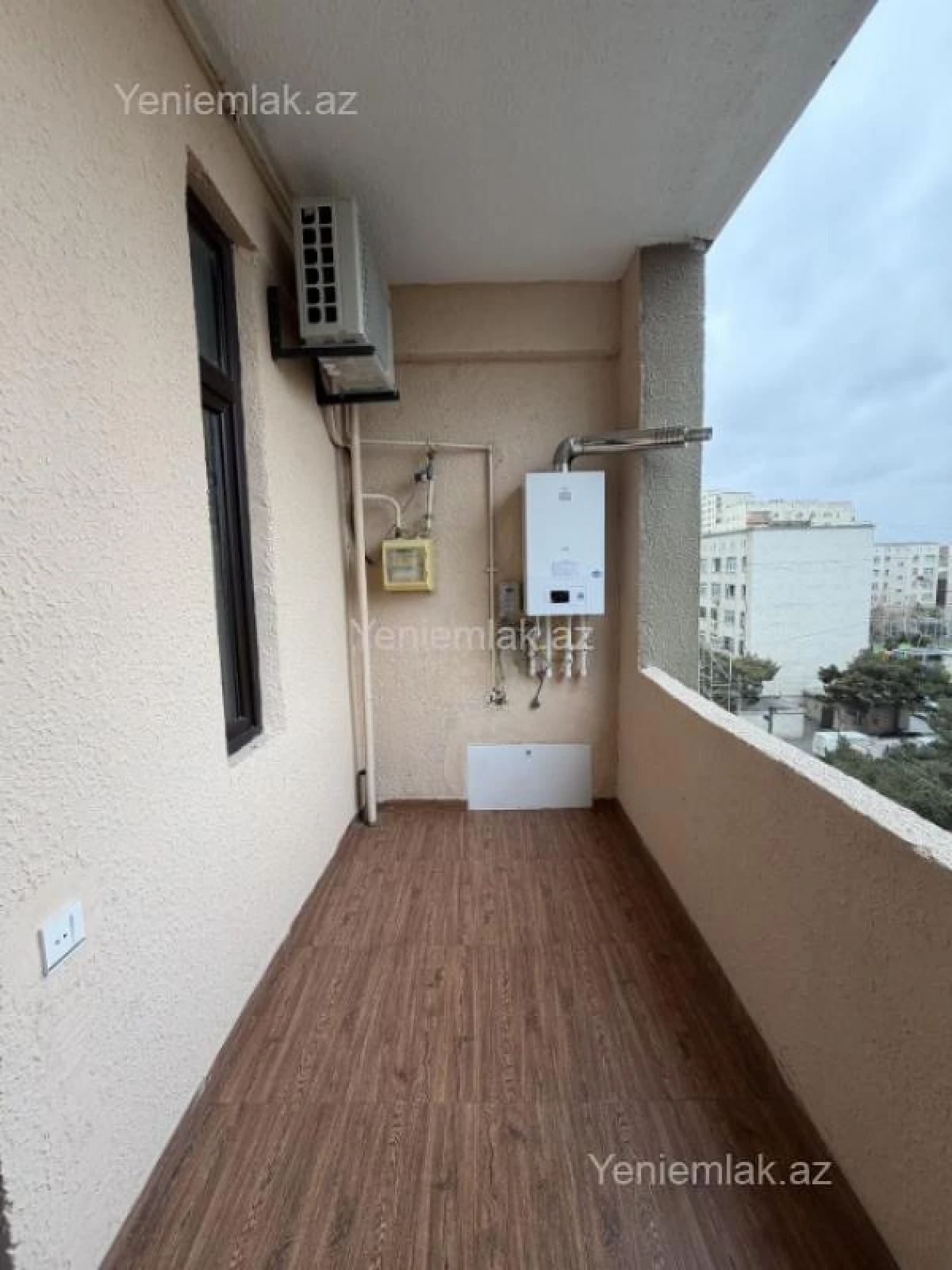Satılır 3 otaqlı yeni tikili 135 m²
