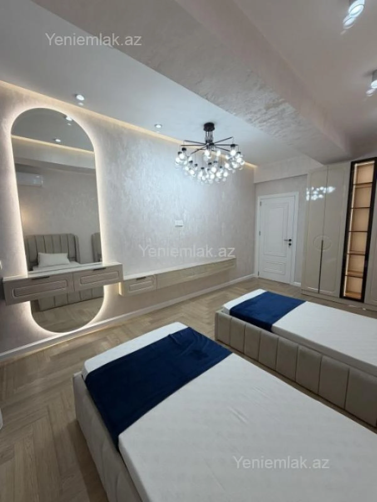 Satılır 3 otaqlı yeni tikili 135 m²