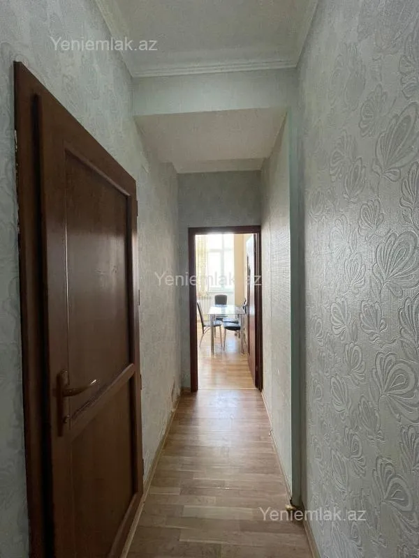 Satılır 2 otaqlı yeni tikili 73 m²