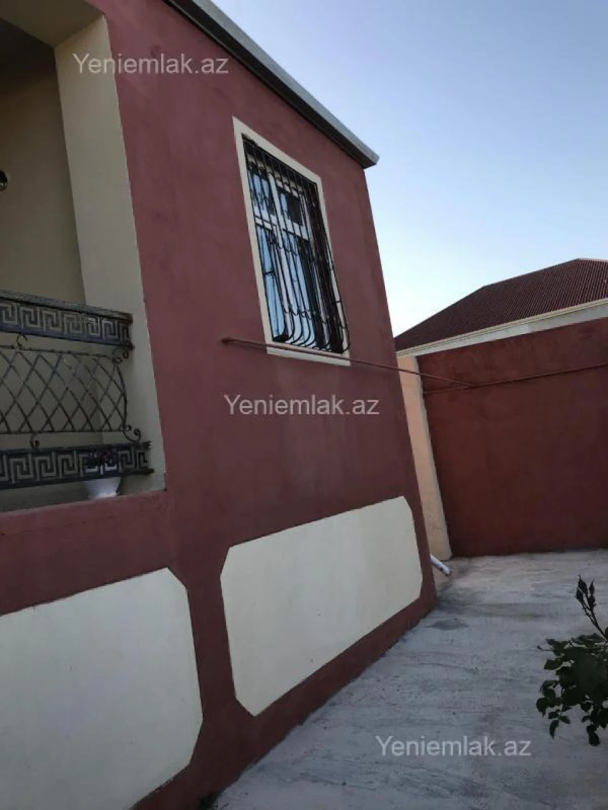 Satılır 4 otaqlı həyət evi 220 m²