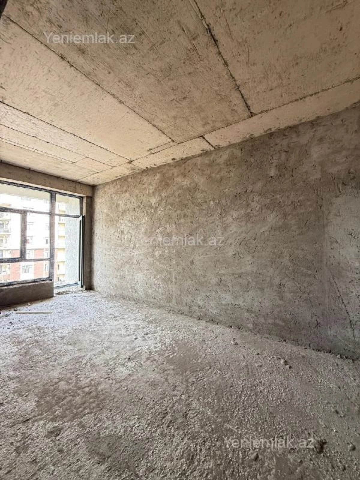 Satılır 1 otaqlı yeni tikili 68.5 m²