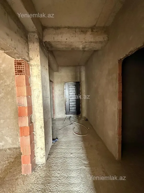 Satılır 1 otaqlı yeni tikili 68.5 m²