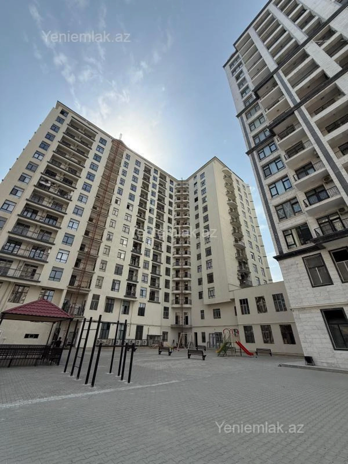 Satılır 1 otaqlı yeni tikili 68.5 m²
