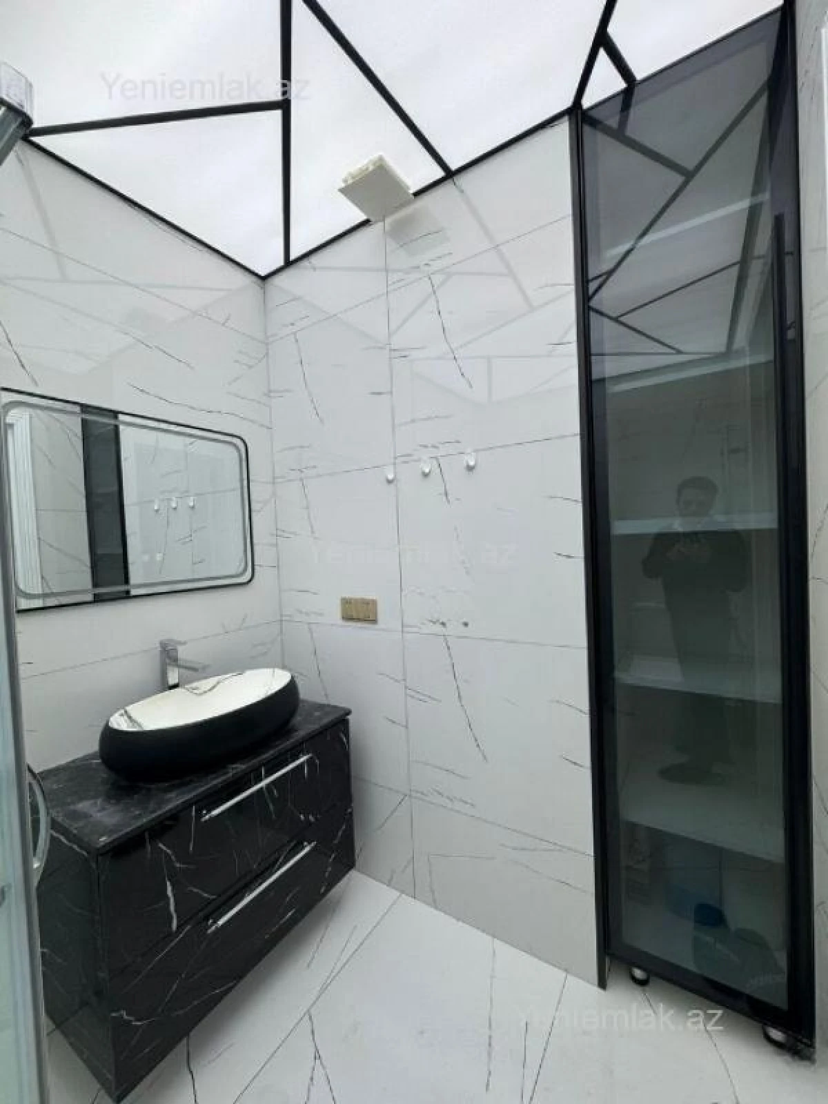 Satılır 3 otaqlı yeni tikili 109 m²