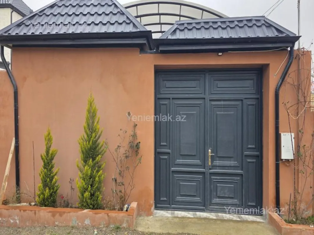 Satılır 4 otaqlı həyət evi 116 m²