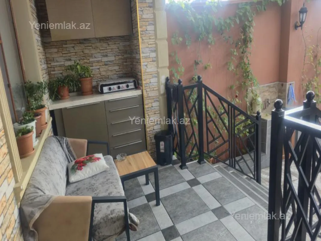 Satılır 4 otaqlı həyət evi 116 m²