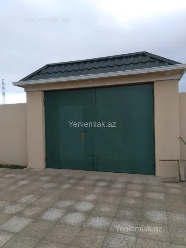 Satılır 3 otaqlı həyət evi 150 m²