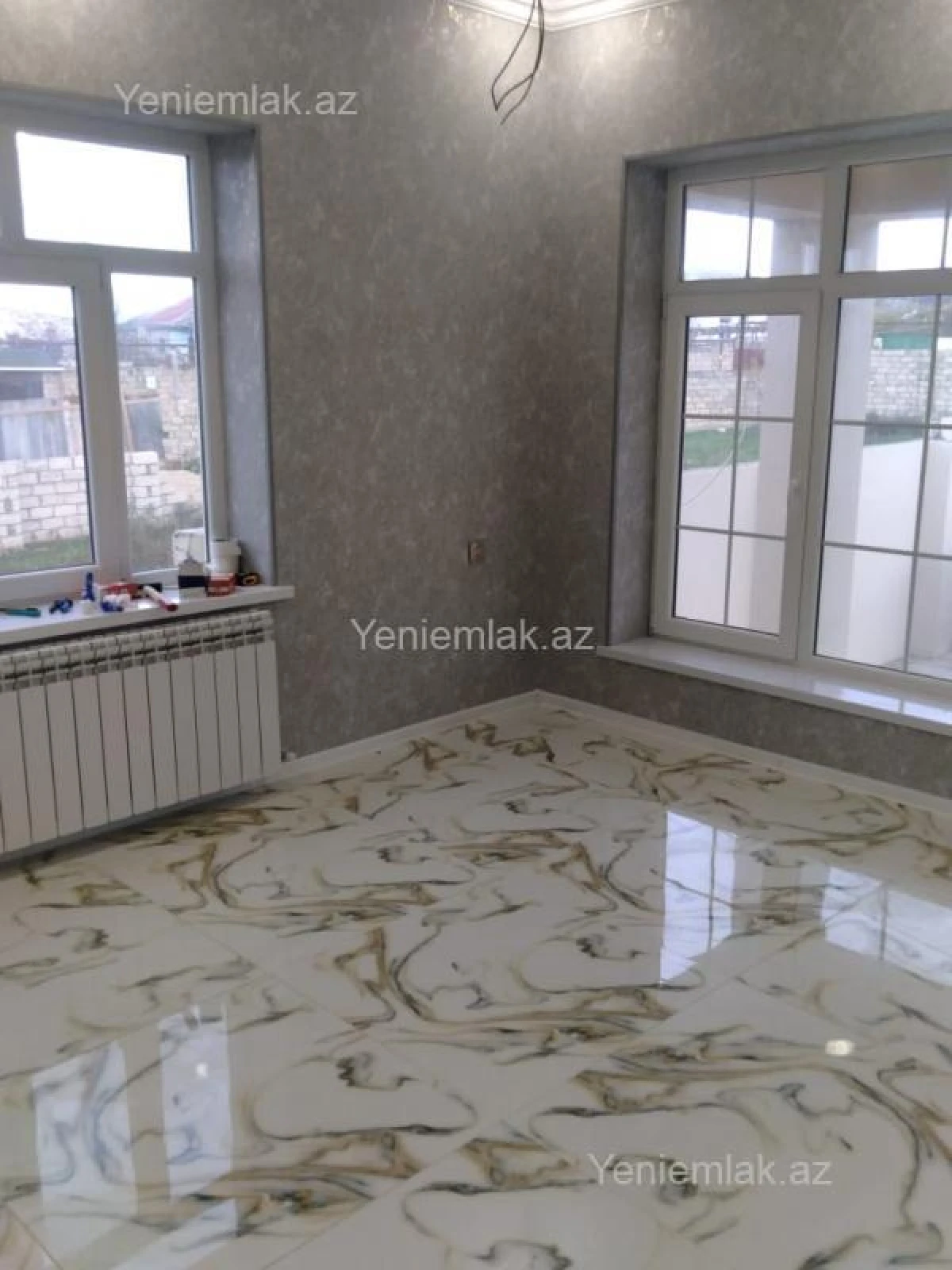 Satılır 3 otaqlı həyət evi 150 m²