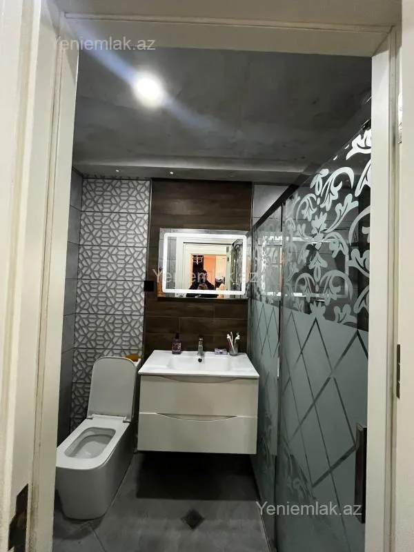 Satılır 2 otaqlı yeni tikili 55 m²