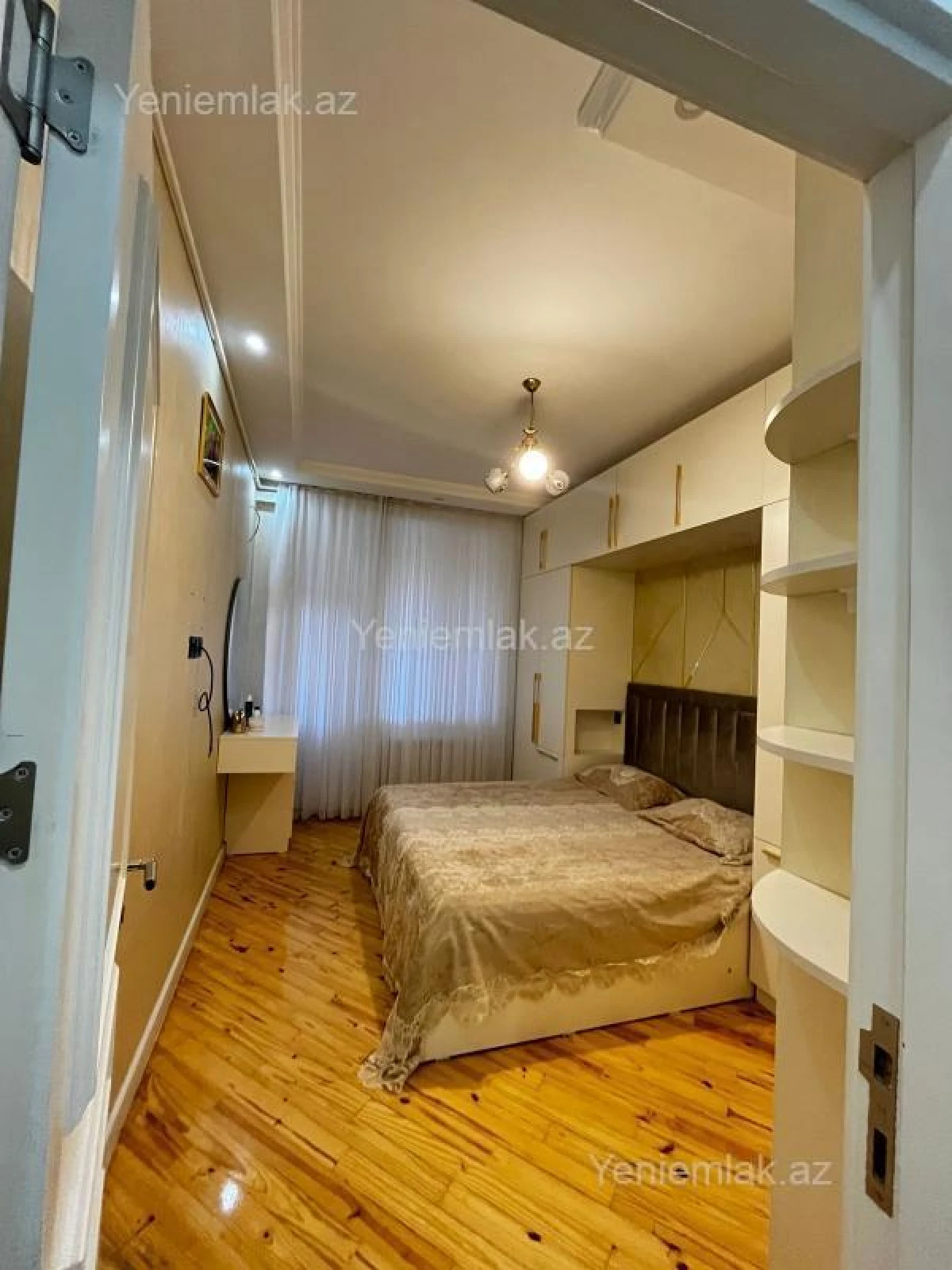 Satılır 2 otaqlı yeni tikili 55 m²