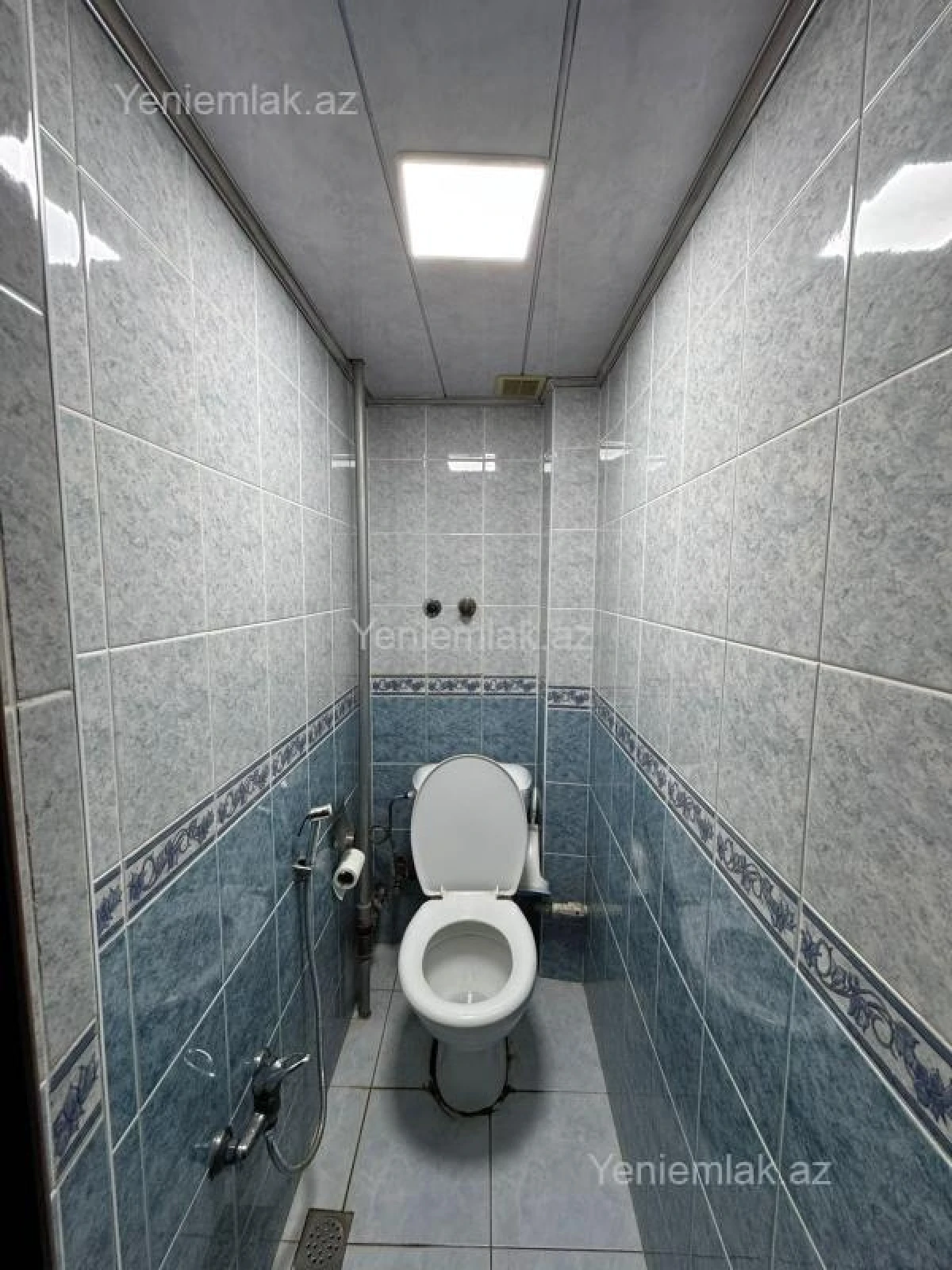 Satılır 4 otaqlı köhnə tikili 110 m²