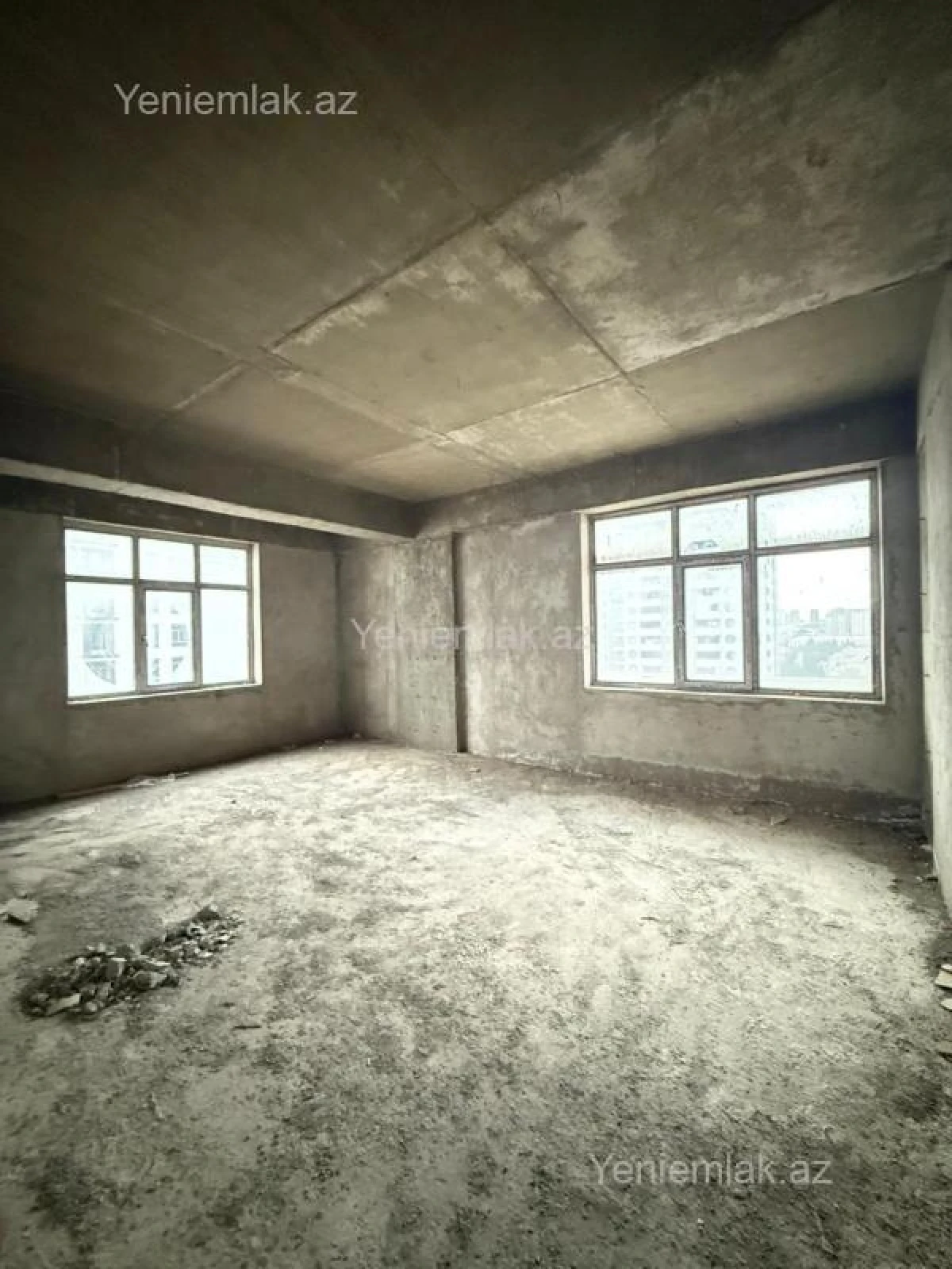 Satılır 2 otaqlı yeni tikili 102 m²