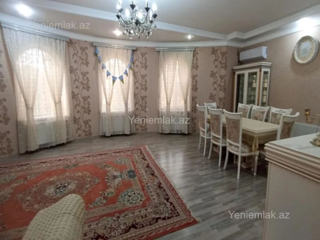 Satılır 4 otaqlı həyət evi 170 m²