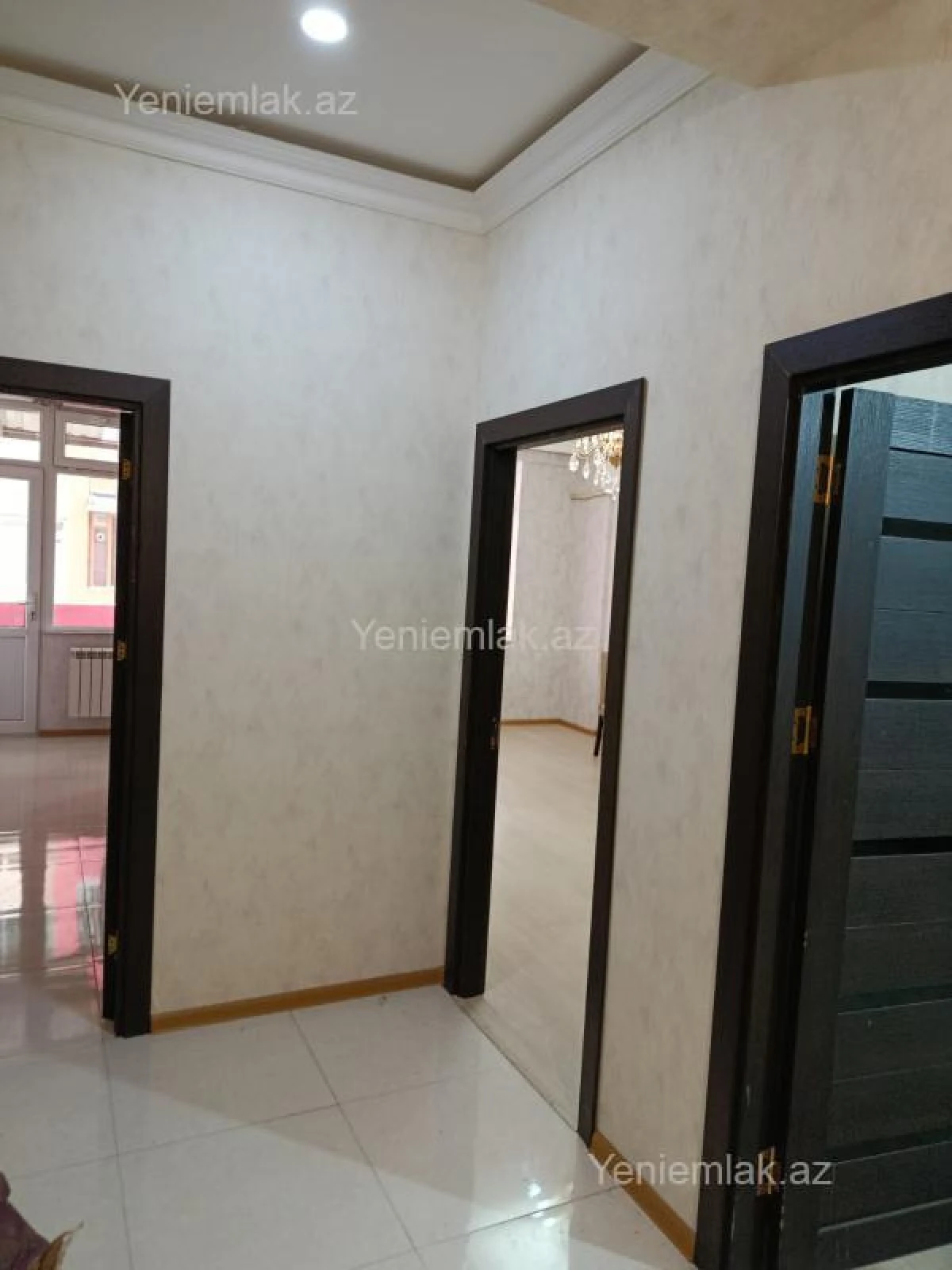 Satılır 3 otaqlı köhnə tikili 102 m²