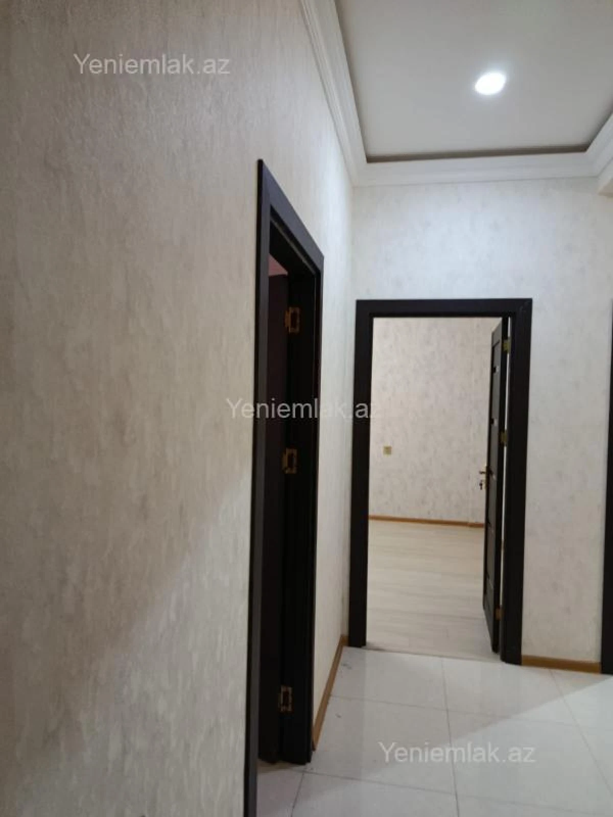 Satılır 3 otaqlı köhnə tikili 102 m²