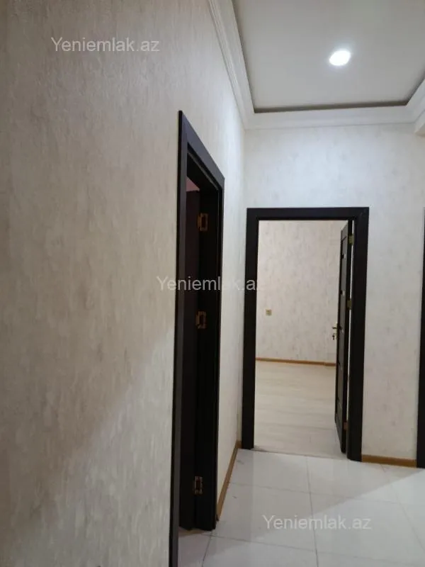 Satılır 3 otaqlı köhnə tikili 102 m²