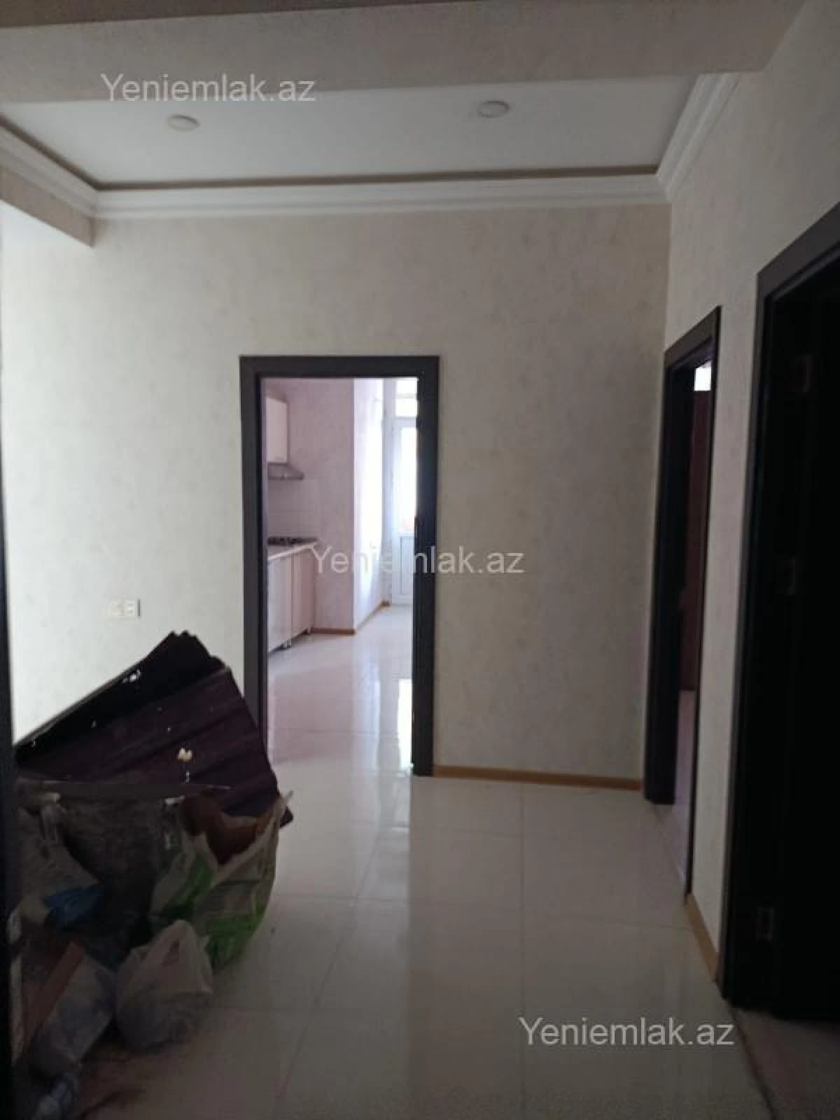 Satılır 3 otaqlı köhnə tikili 102 m²