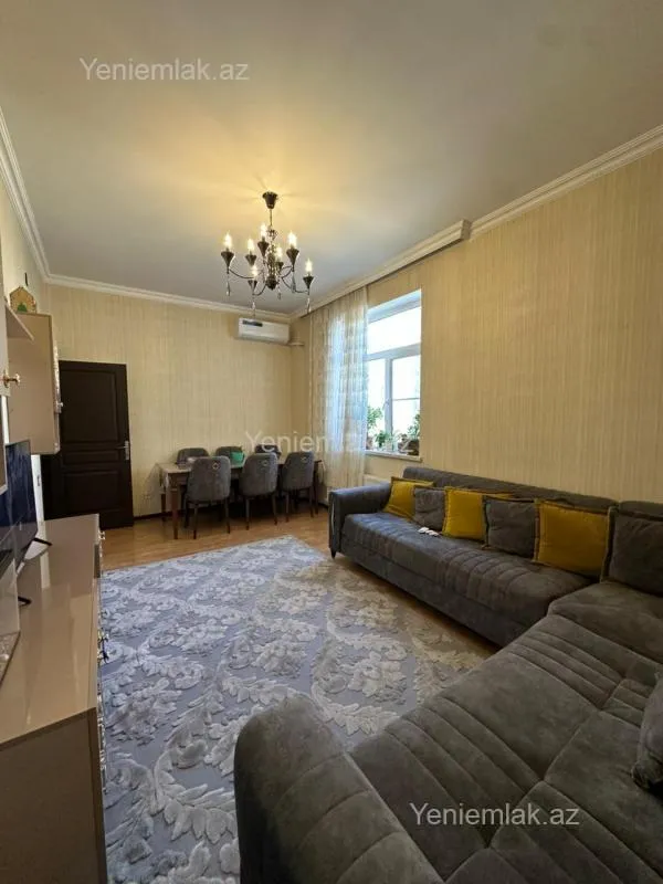 Satılır 3 otaqlı yeni tikili 85 m²