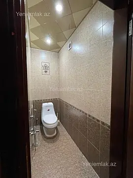 Satılır 4 otaqlı yeni tikili 160 m²