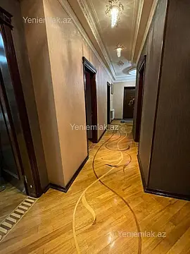 Satılır 4 otaqlı yeni tikili 160 m²