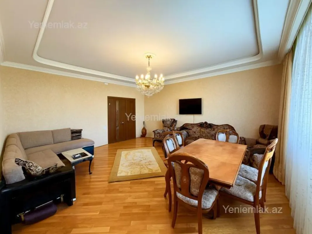 Satılır 3 otaqlı yeni tikili 140 m²