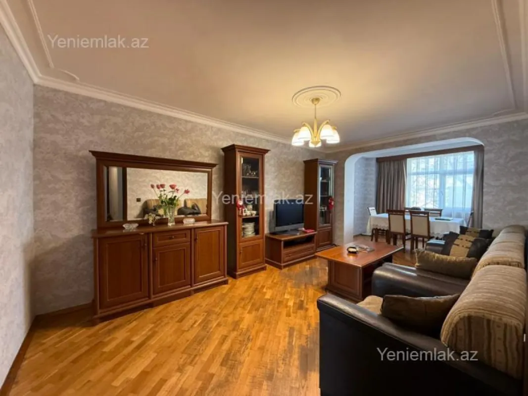 Satılır 3 otaqlı yeni tikili 88 m²