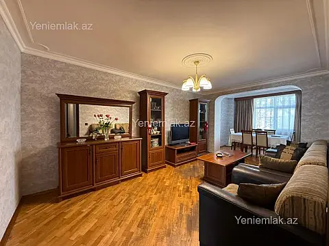 Satılır 3 otaqlı yeni tikili 88 m²