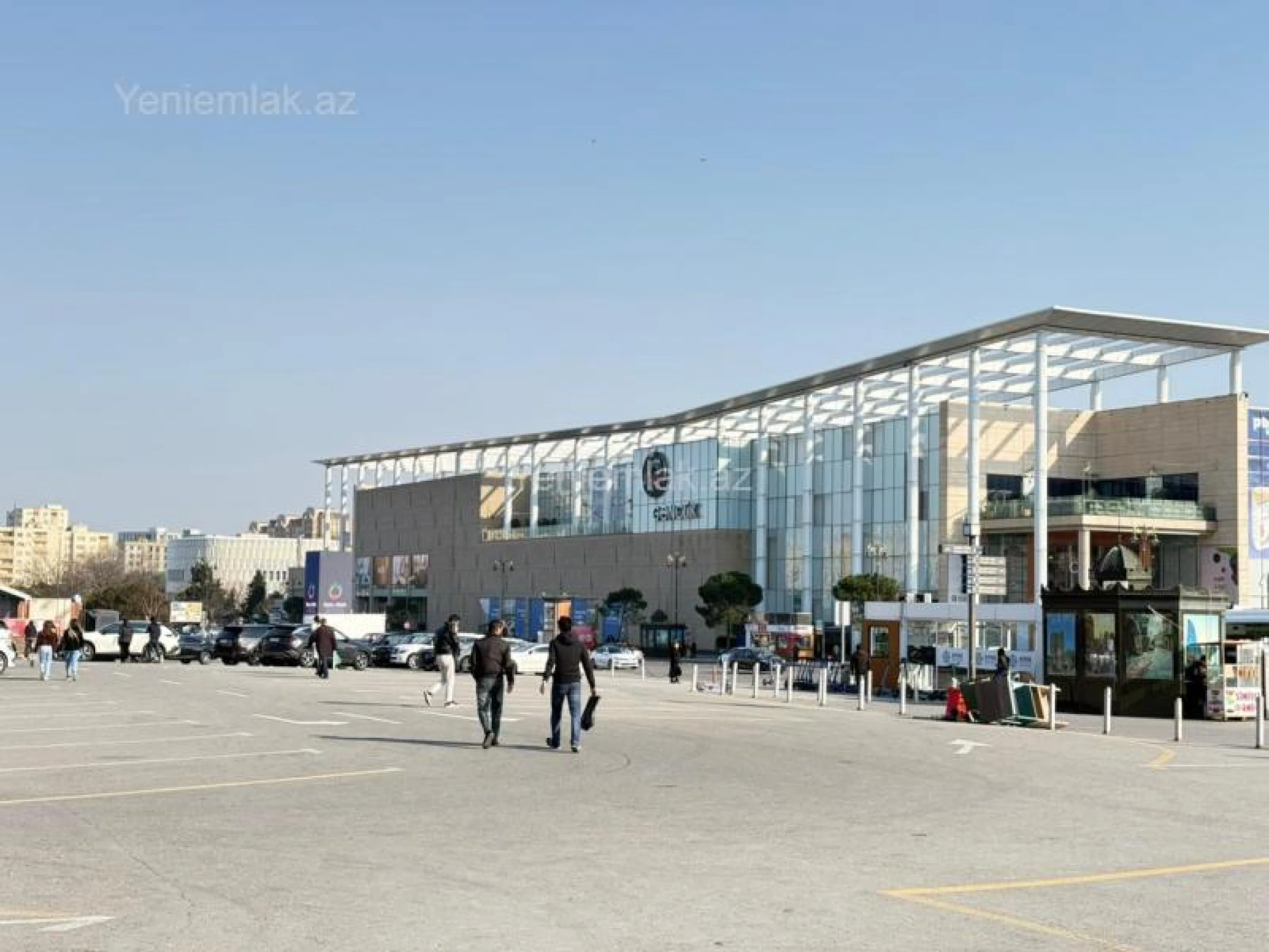 Satılır 3 otaqlı yeni tikili 88 m²