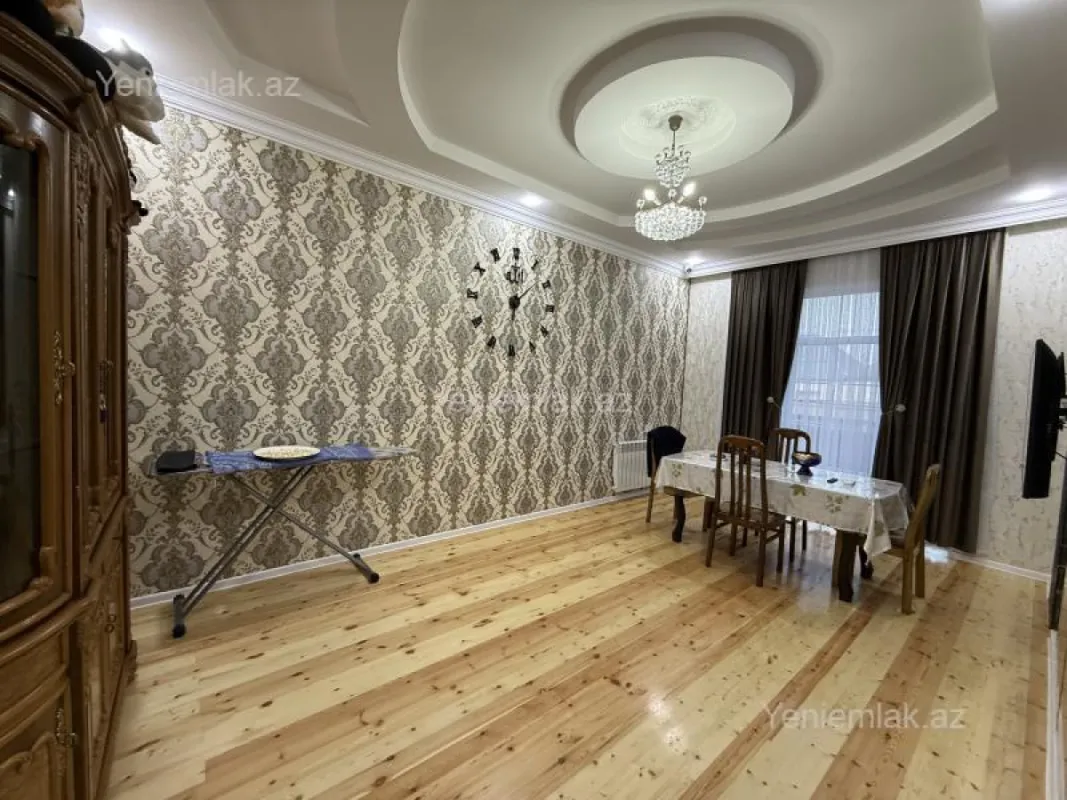 Satılır 3 otaqlı həyət evi 100 m²