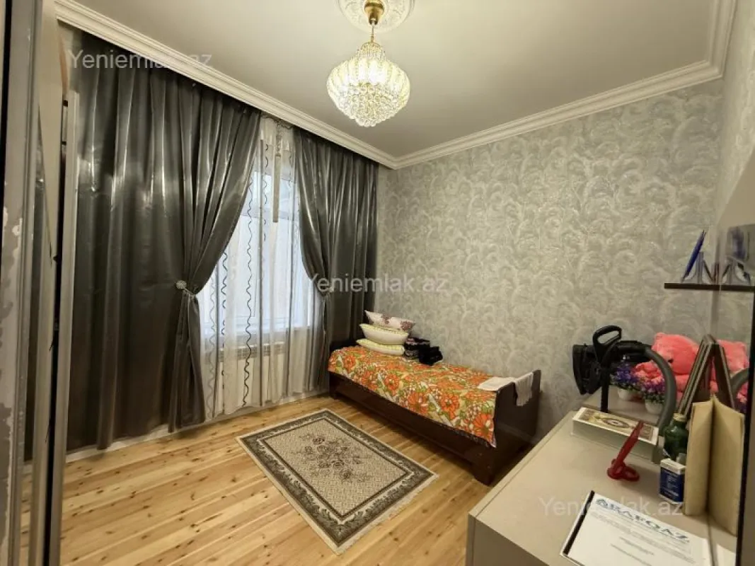 Satılır 3 otaqlı həyət evi 100 m²