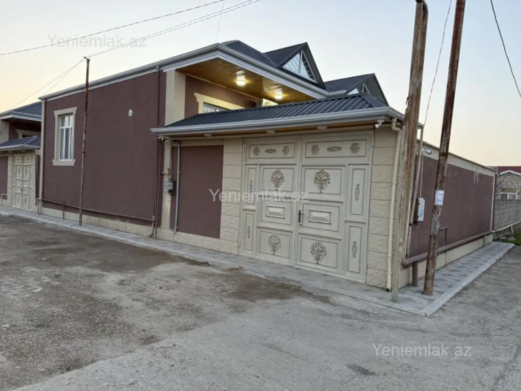 Satılır 3 otaqlı həyət evi 100 m²