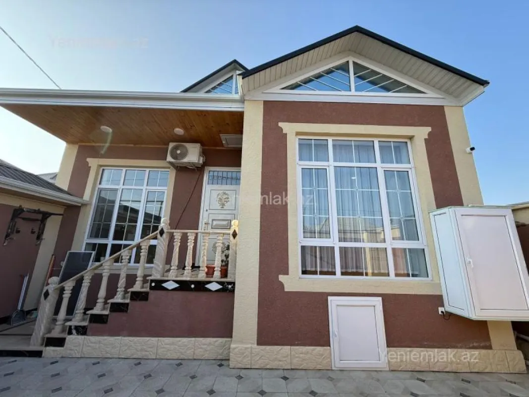 Satılır 3 otaqlı həyət evi 100 m²
