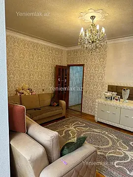 Satılır 2 otaqlı köhnə tikili 65 m²