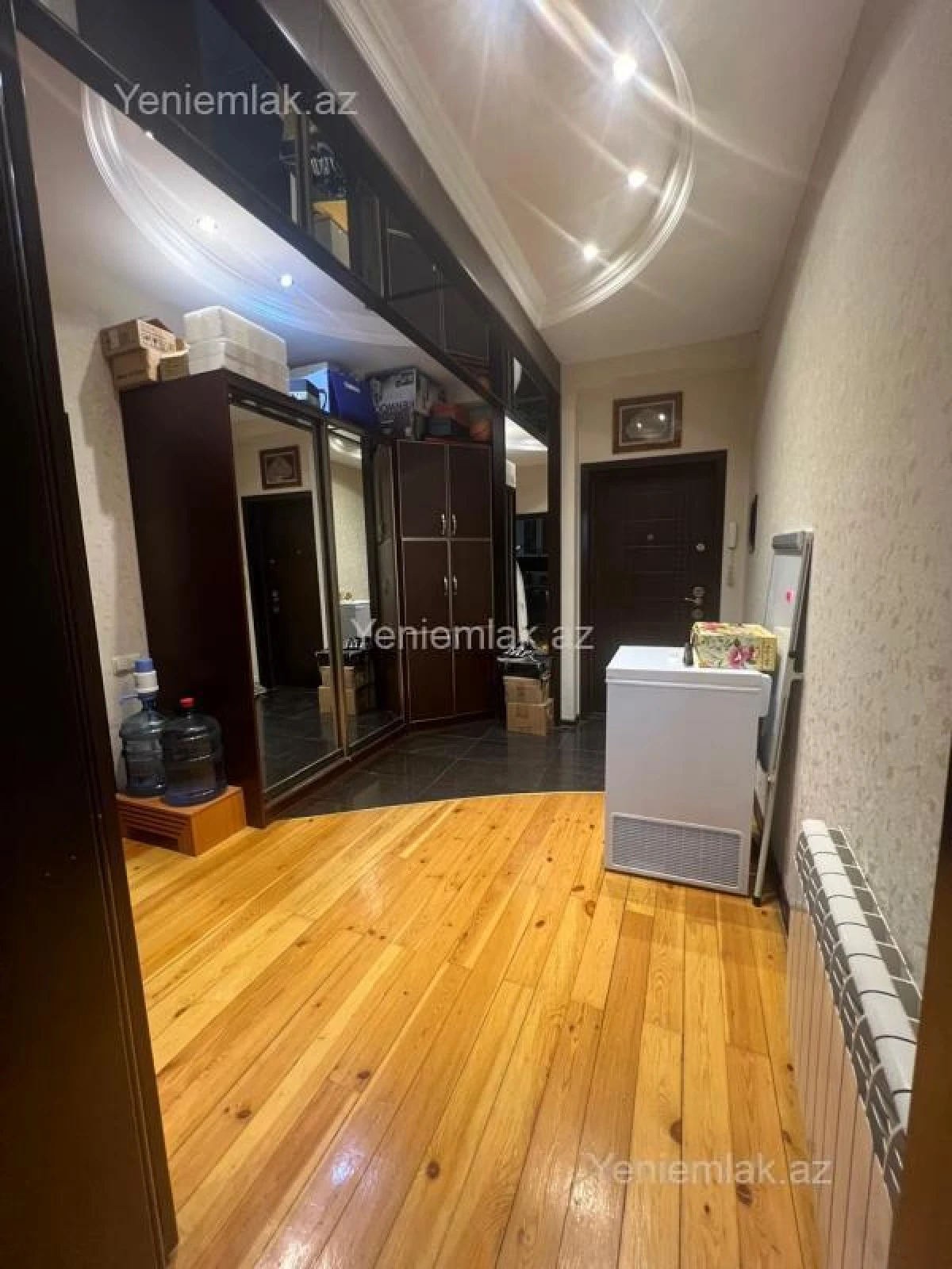 Satılır 3 otaqlı yeni tikili 90 m²