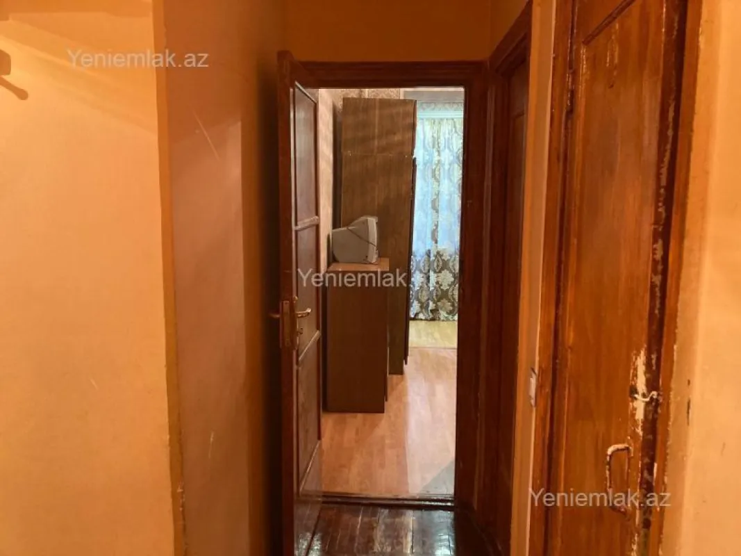 Satılır 3 otaqlı köhnə tikili 65 m²