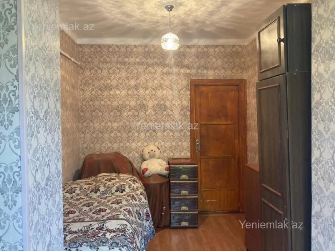 Satılır 3 otaqlı köhnə tikili 65 m²
