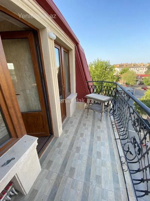 Satılır 5 otaqlı obyekt 500 m²