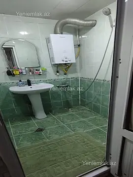 Satılır 2 otaqlı köhnə tikili 55 m²
