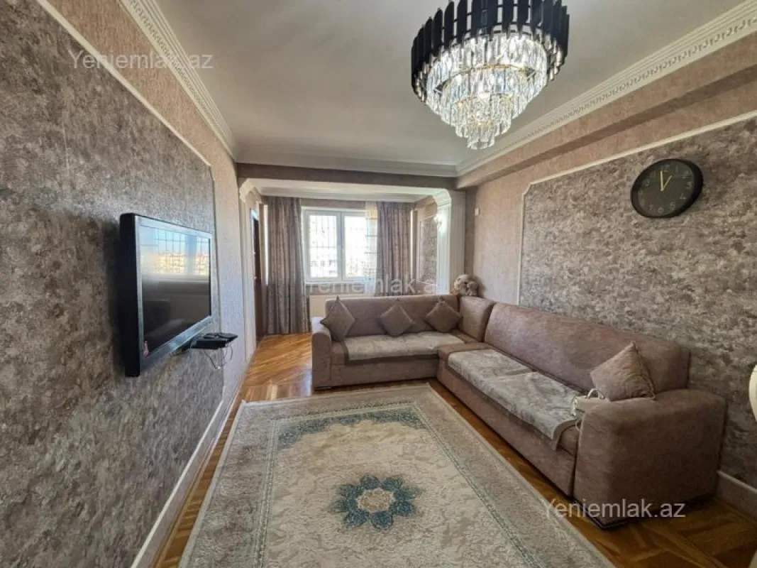 Satılır 3 otaqlı yeni tikili 81 m²