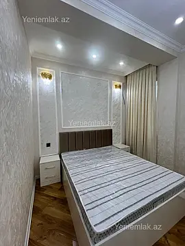 Satılır 3 otaqlı yeni tikili 80 m²
