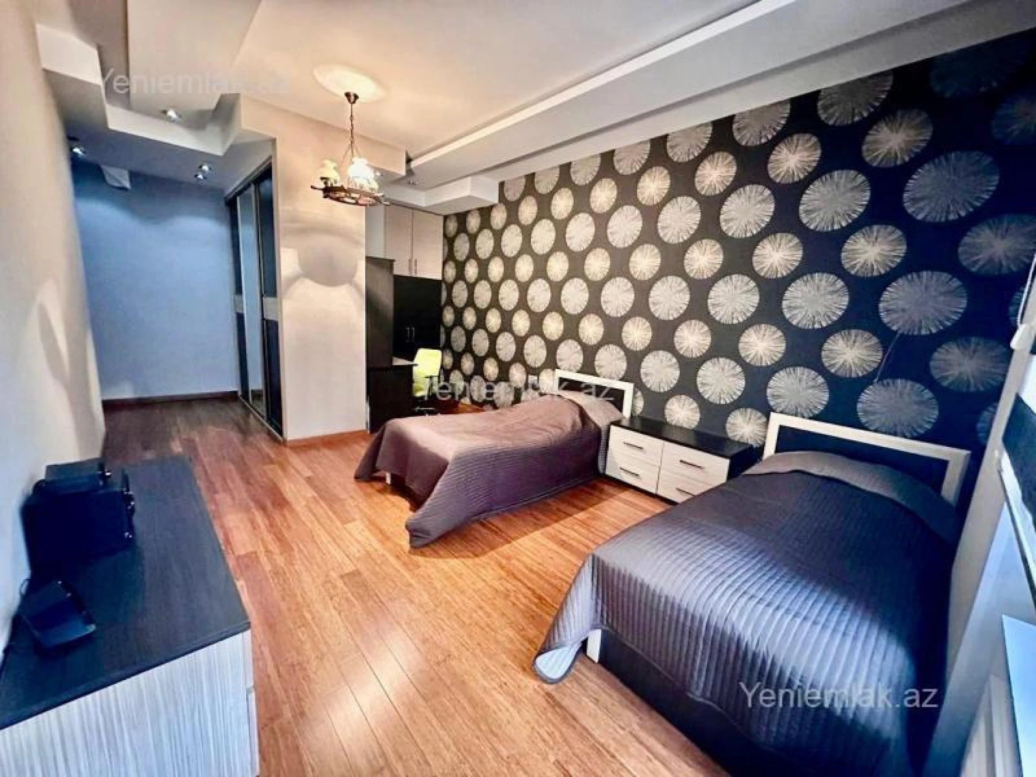 Satılır 4 otaqlı yeni tikili 185 m²