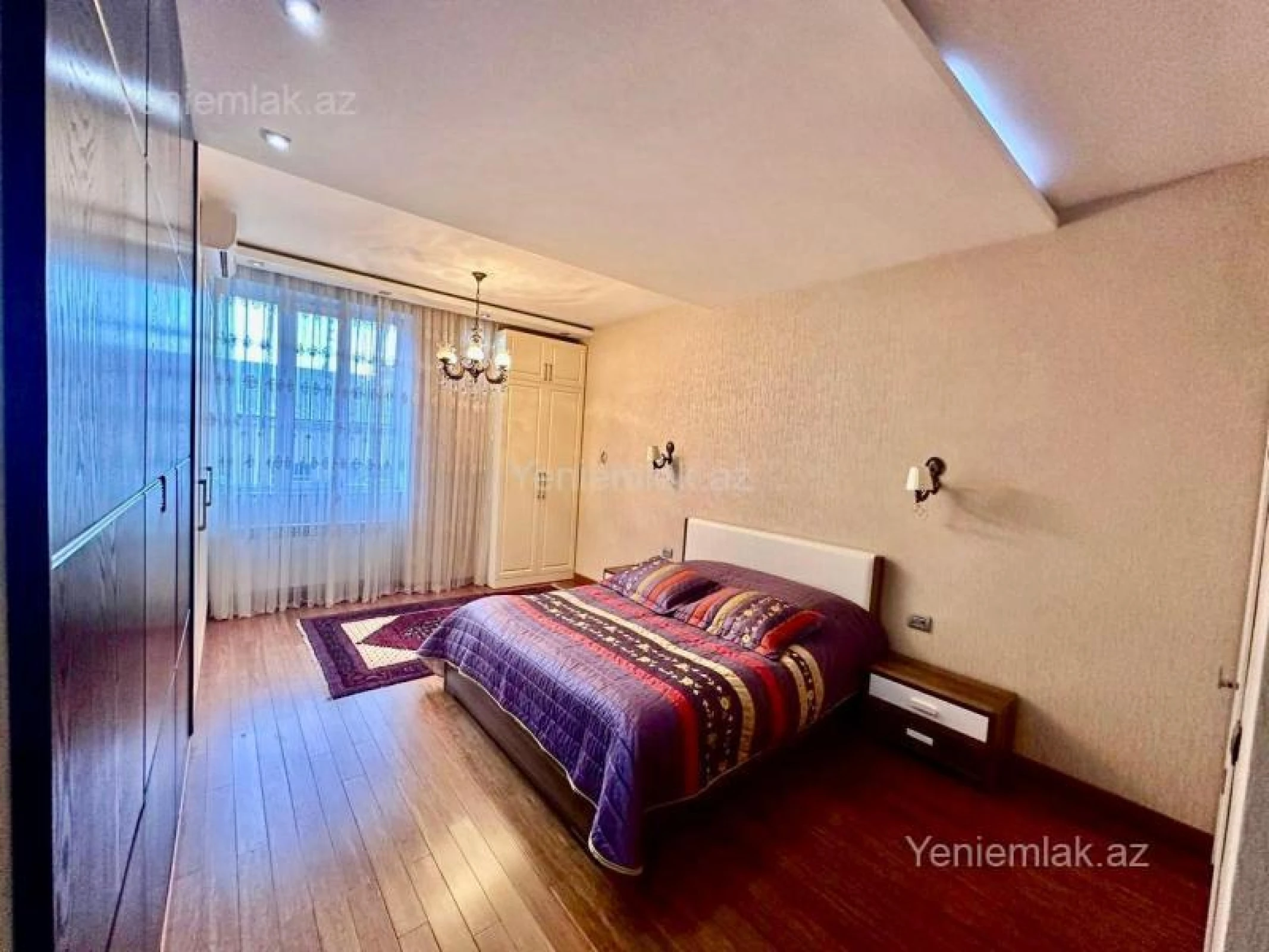 Satılır 4 otaqlı yeni tikili 185 m²