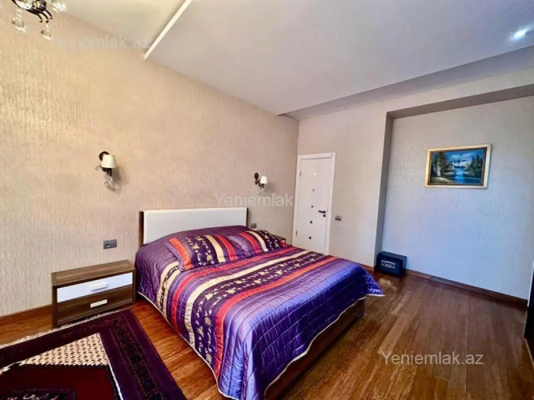 Satılır 4 otaqlı yeni tikili 185 m²