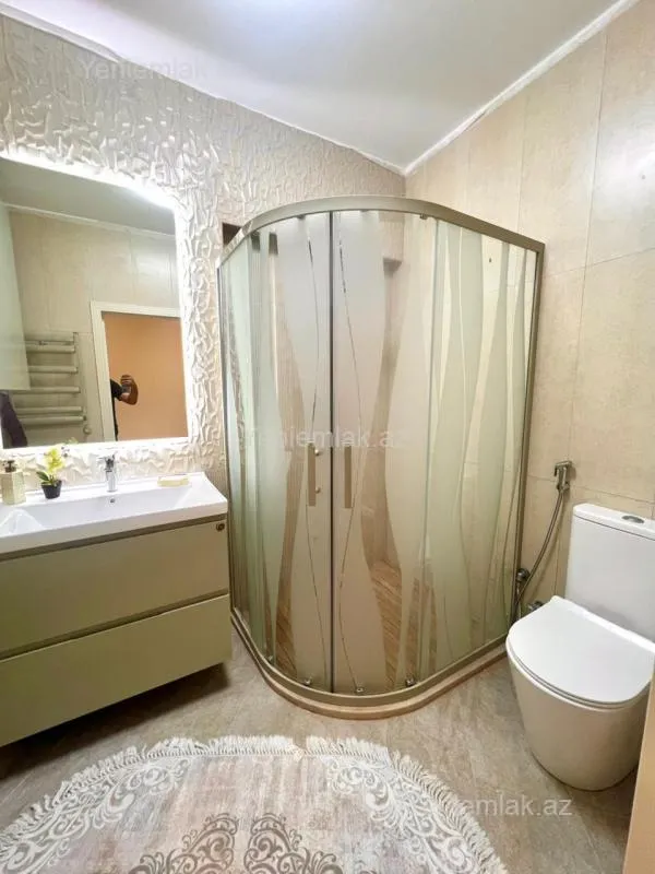 Satılır 3 otaqlı yeni tikili 95 m²