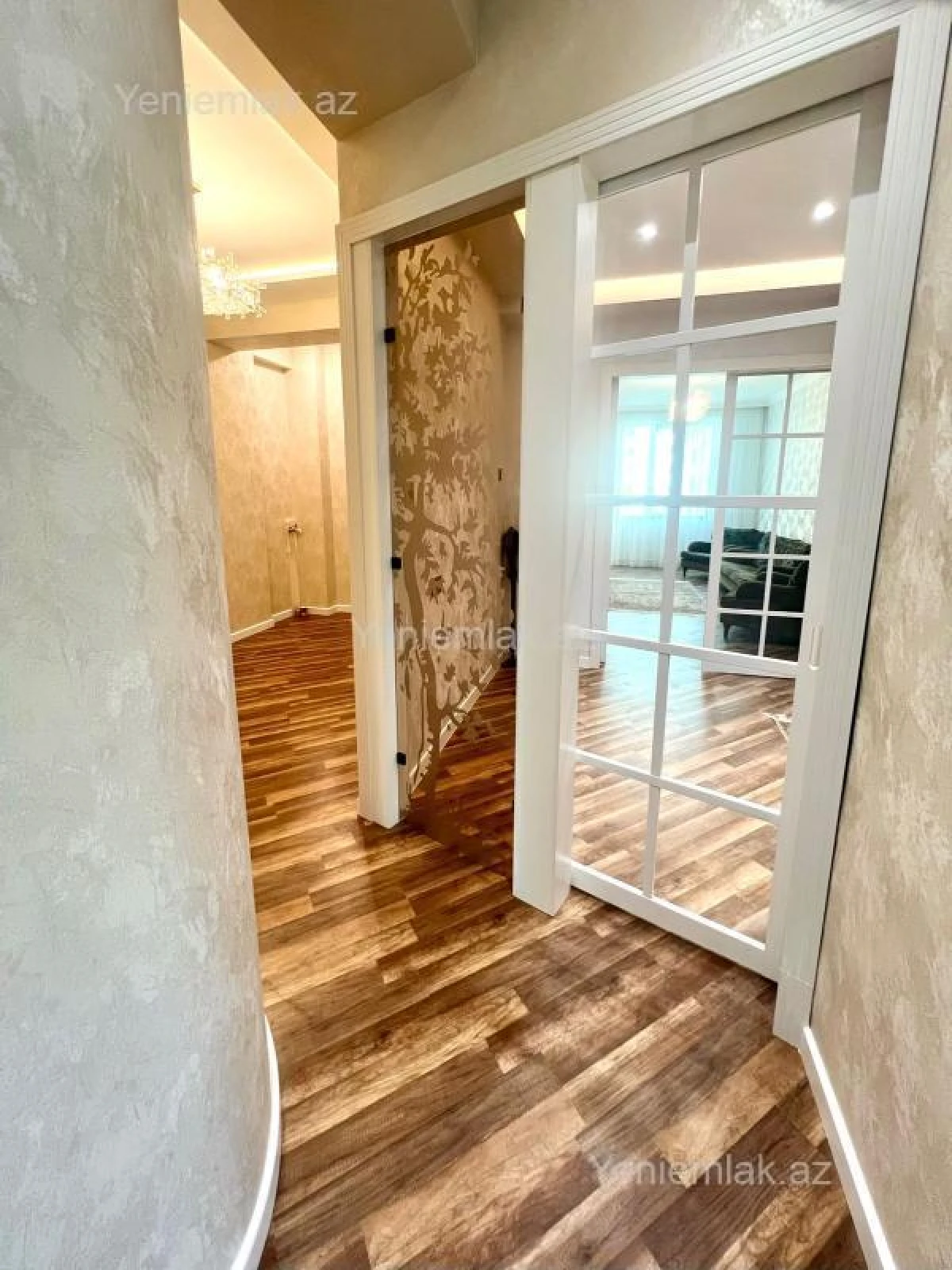 Satılır 3 otaqlı yeni tikili 95 m²