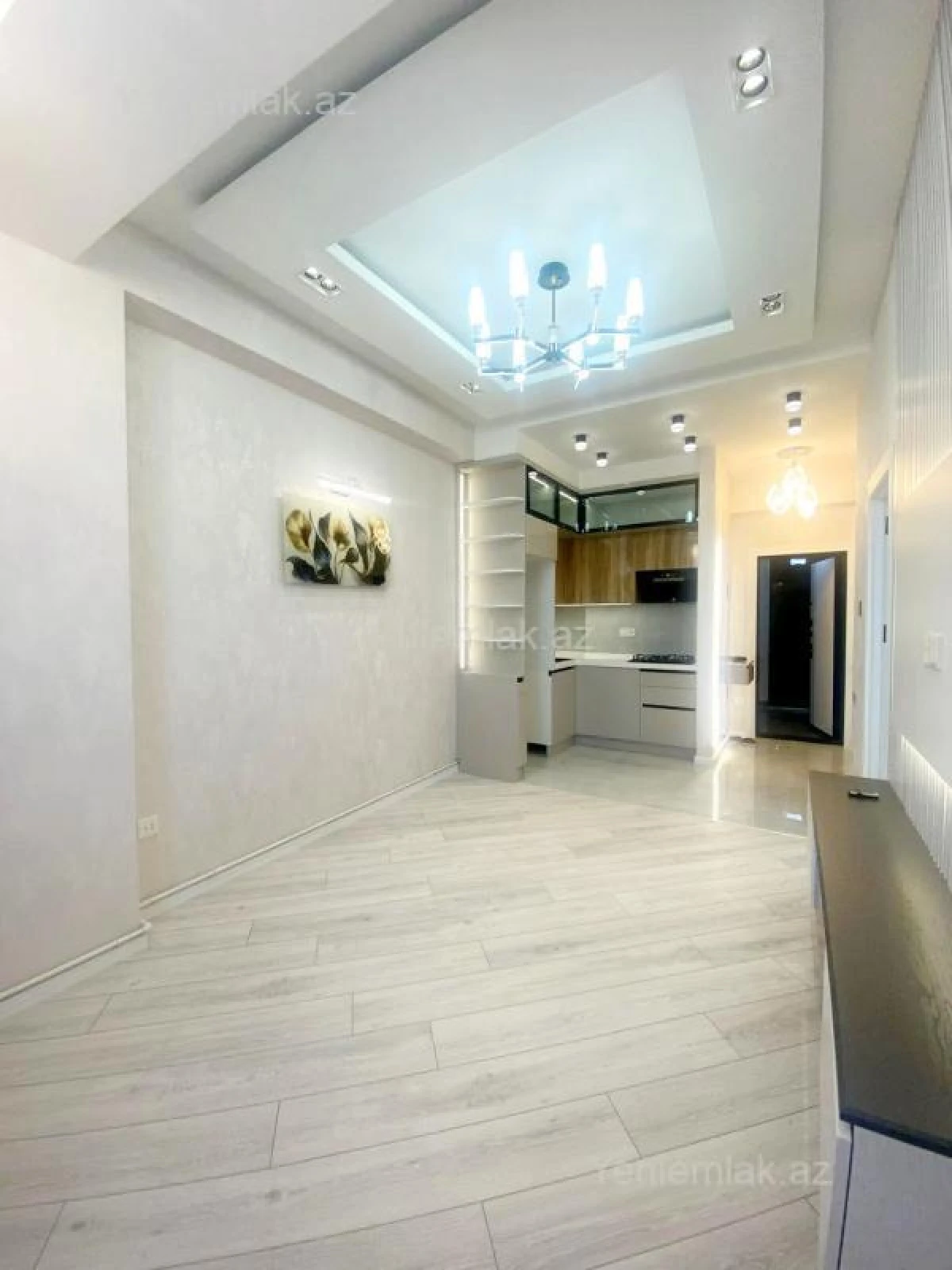 Satılır 2 otaqlı yeni tikili 38.5 m²