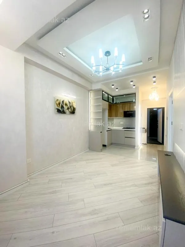 Satılır 2 otaqlı yeni tikili 38.5 m²